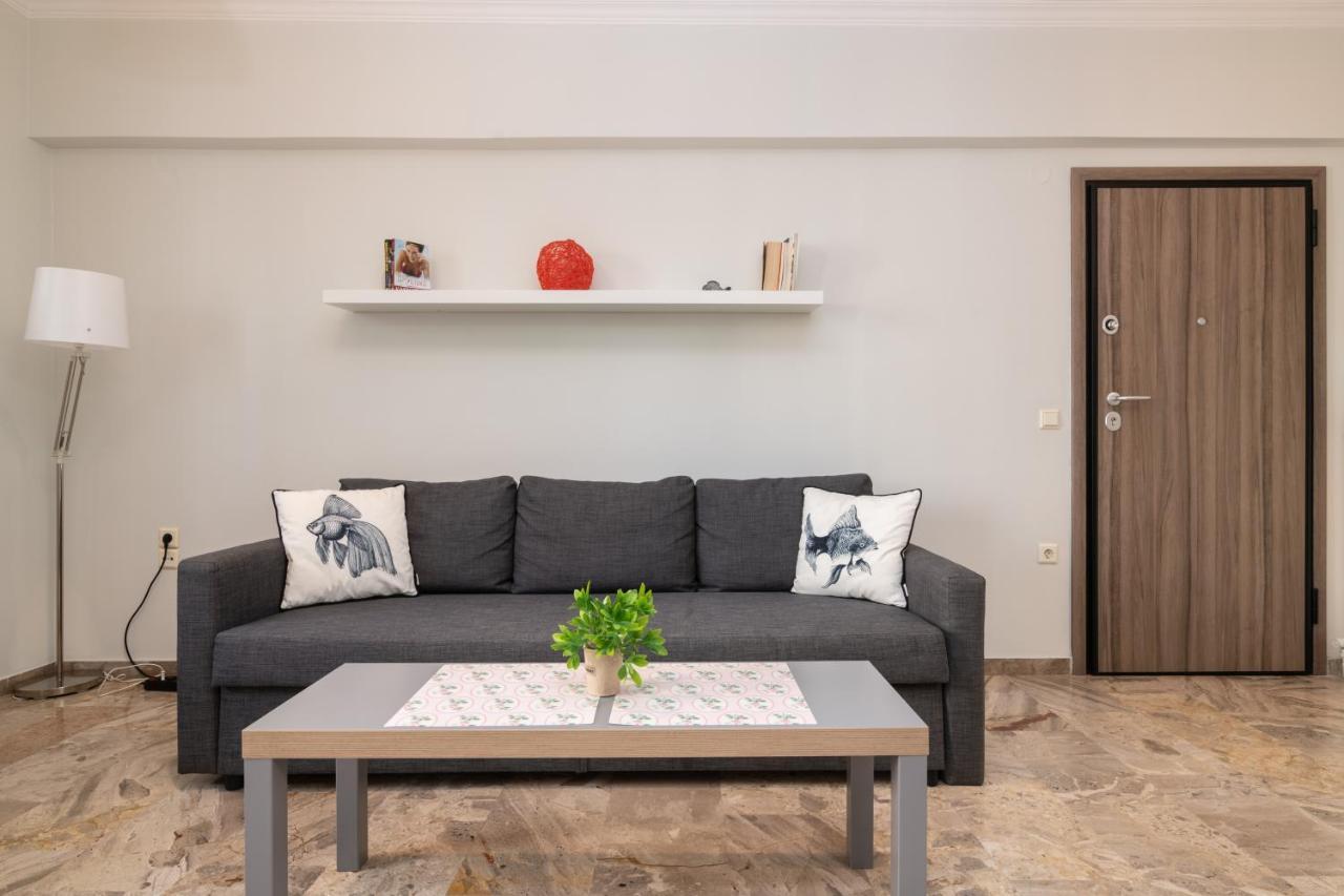 Bilocale - Δίχωρο Διαμέρισμα Δίπλα Στα Ψηλαλώνια Patras Ngoại thất bức ảnh